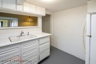 1904 Naio St in Honolulu, HI - Building Photo - Building Photo