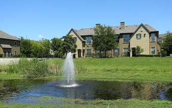 Camden Shadow Brook in Austin, TX - Building Photo - Building Photo