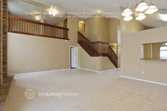 1202 Barmere Ln in Brandon, FL - Foto de edificio - Building Photo