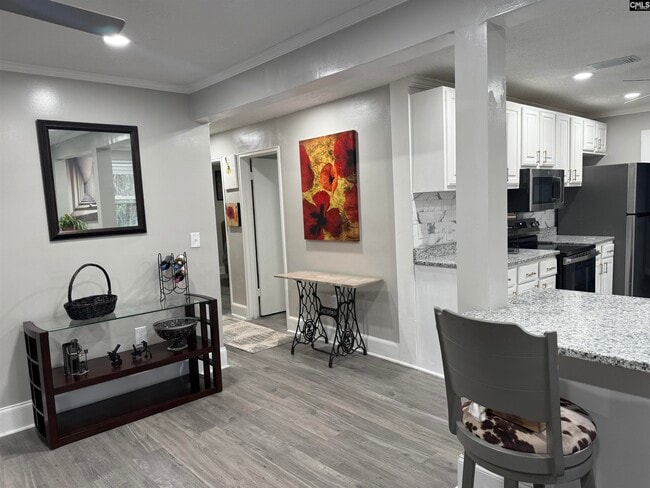 property at 3416 Hazelhurst Rd