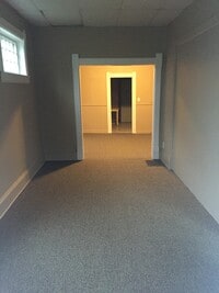 813 Scott Ave photo'