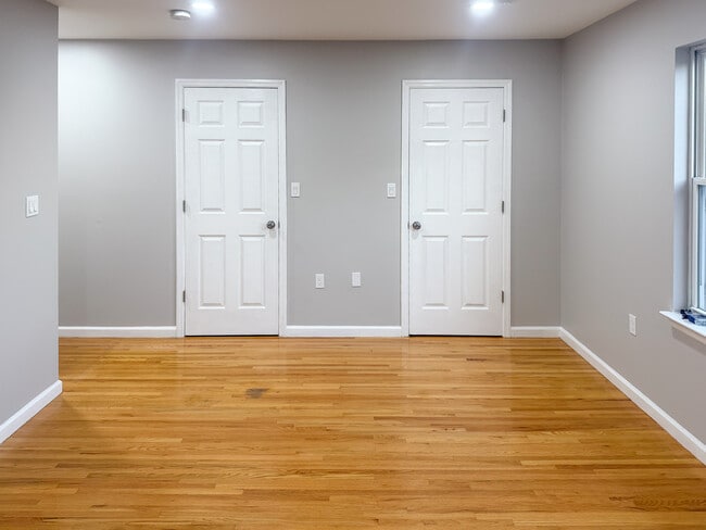 632 Norwood Ter, Unit 2 in Elizabeth, NJ - Building Photo - Building Photo