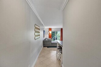 1407 NE 56th St in Fort Lauderdale, FL - Building Photo - Building Photo