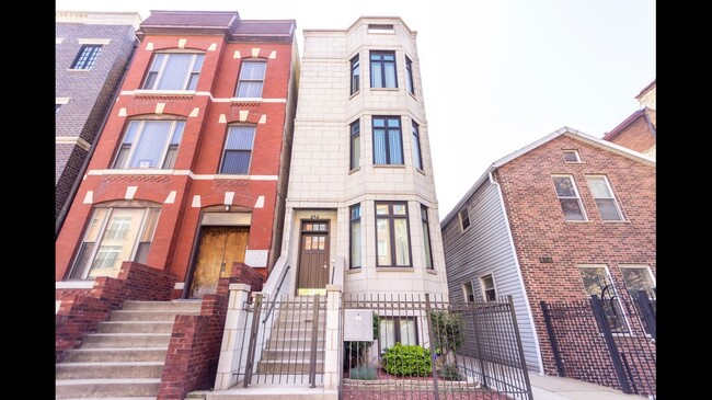454 N Green St, Unit 1 in Chicago, IL - Building Photo - Building Photo