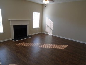 705 Compton Ln in Mcdonough, GA - Building Photo - Building Photo