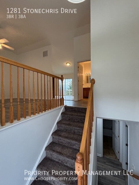 1281 Stonechris Dr in Harrisonburg, VA - Building Photo - Building Photo