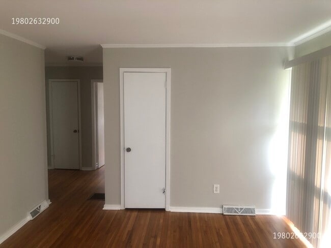 1925 Kennesaw Dr in Charlotte, NC - Building Photo - Building Photo