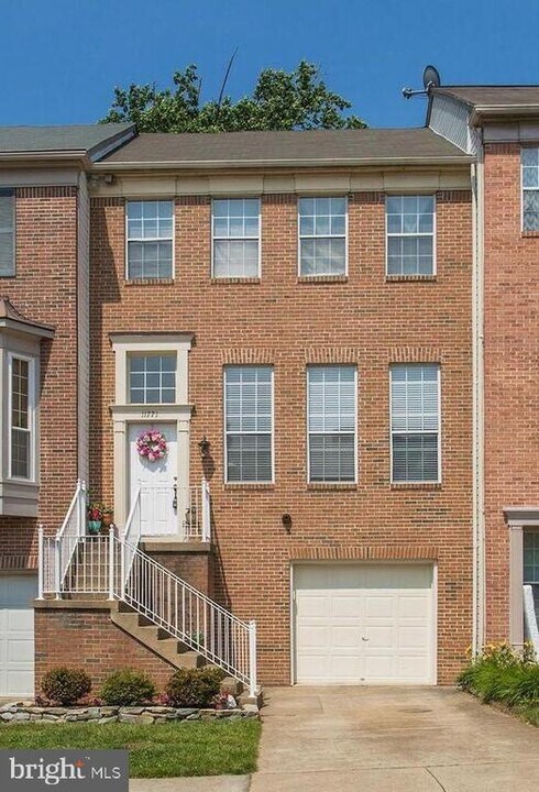 11771 Gascony Pl in Woodbridge, VA - Building Photo