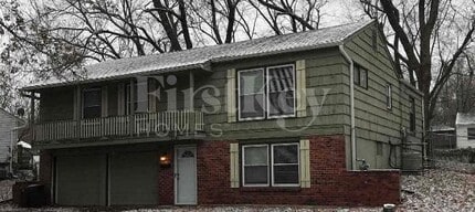 13136 Ashland Ave in Grandview, MO - Building Photo - Building Photo