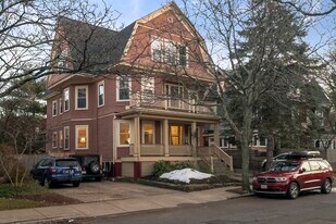 38 Russell St in Cambridge, MA - Building Photo