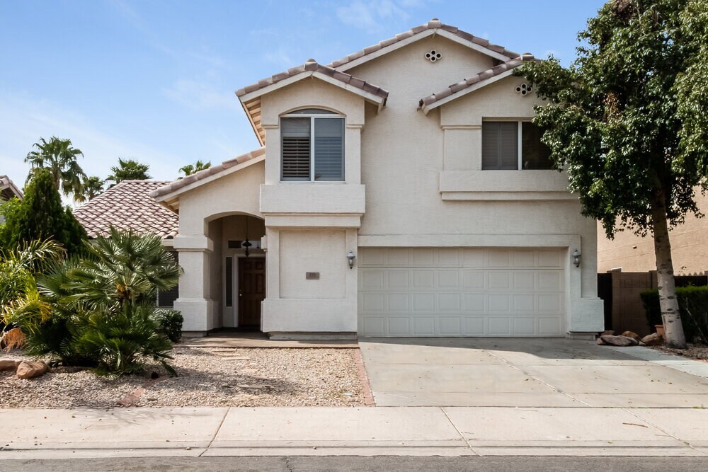 177 W Shamrock St in Gilbert, AZ - Building Photo