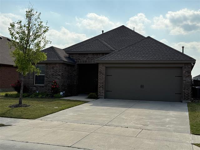 1304 Misty Brook Dr in Princeton, TX - Foto de edificio - Building Photo