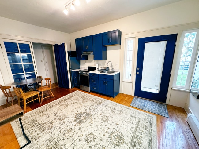 431 S Yellowstone St, Unit 431 B