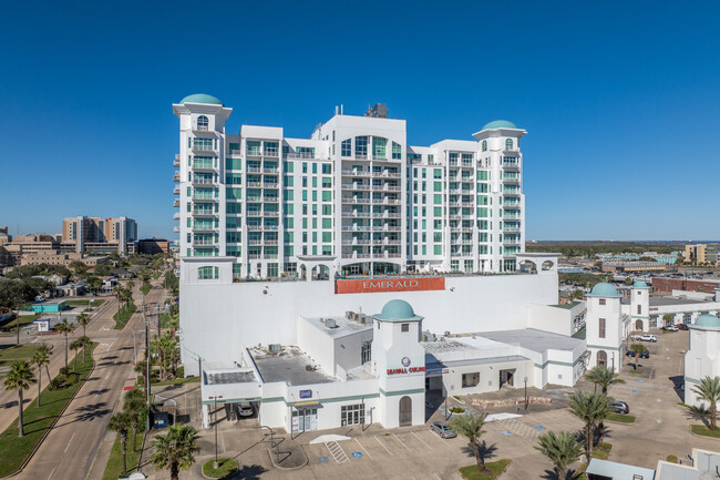 Emerald Galveston in Galveston, TX - Building Photo - Building Photo