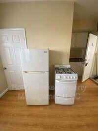 23 S Calhoun St photo'