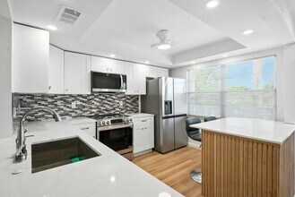 2004 Granada Dr in Coconut Creek, FL - Building Photo - Building Photo