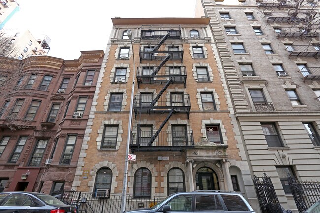 239 W 103rd St in New York, NY - Building Photo - Building Photo