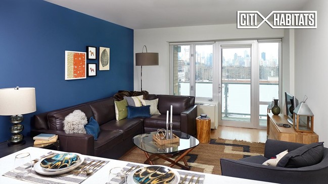 41-21 24th St-Unit -3C in Queens, NY - Building Photo - Building Photo
