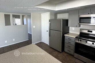 3150 W Christy Dr in Phoenix, AZ - Building Photo - Building Photo