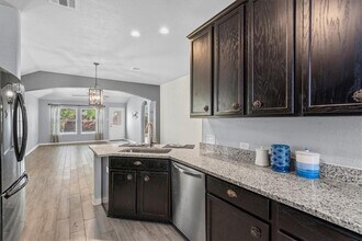 100 Eagle Owl Loop in Leander, TX - Building Photo - Building Photo