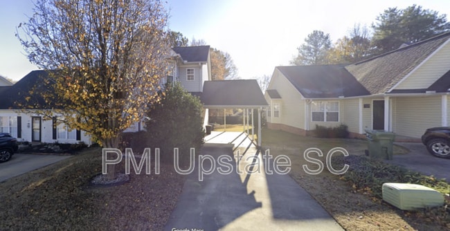 property at 515 S Brown Beaver Ct