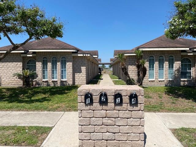 927 French Ave in Edinburg, TX - Building Photo