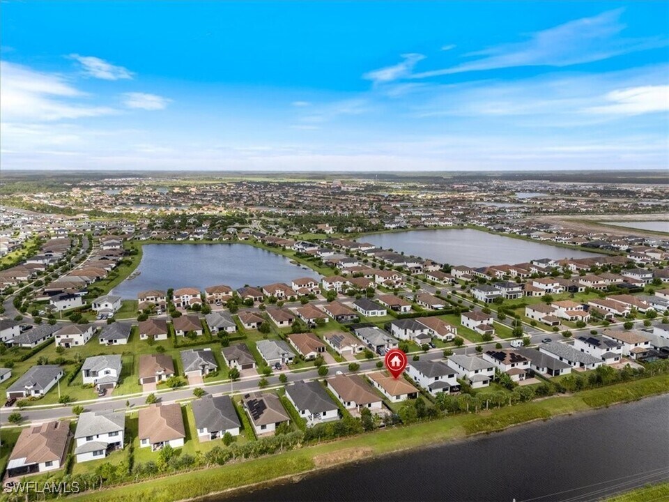 4925 Gambero Wy in Ave Maria, FL - Building Photo