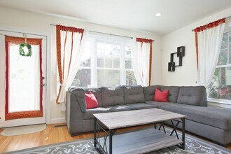 122 Clifton St in Cambridge, MA - Building Photo - Building Photo