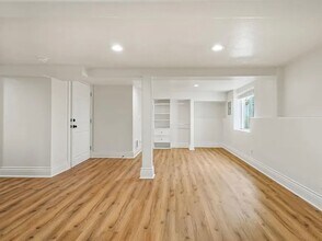 125 NE Shaver St in Portland, OR - Building Photo - Building Photo