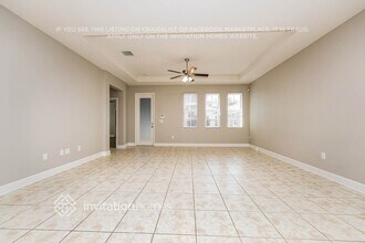 16009 Loneoak View Dr in Fish Hawk, FL - Building Photo - Building Photo