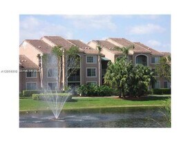 12118 St.Andrews Pl in Miramar, FL - Building Photo