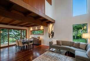 369 S Morning Sun Ave in Mill Valley, CA - Building Photo