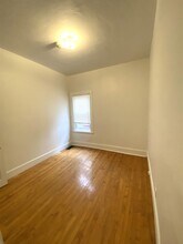 150 5th St, Unit 1 in Cambridge, MA - Foto de edificio - Building Photo