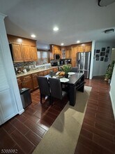 925 E 26th St in Paterson, NJ - Building Photo - Building Photo