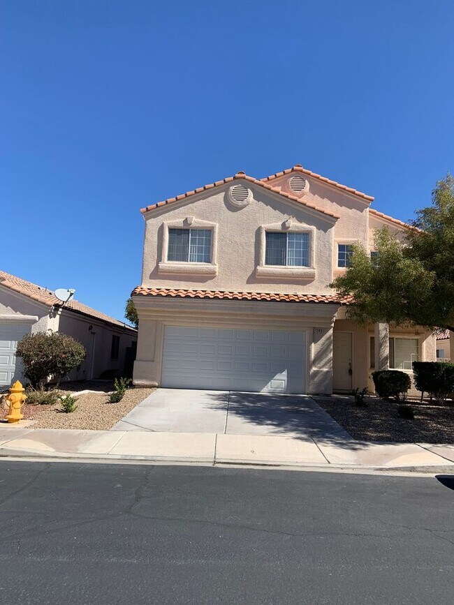 property at 1240 Emerald Crest Ave