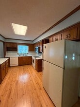 1930 Spring Garden Rd in New Bern, NC - Building Photo - Building Photo