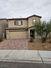 6730 Warthog Ave in Las Vegas, NV - Building Photo - Building Photo