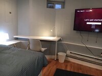 102 Moreland St photo'