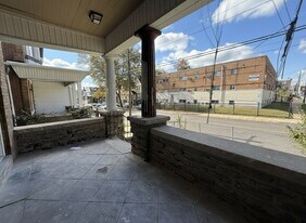 4917 N 13th St in Philadelphia, PA - Building Photo