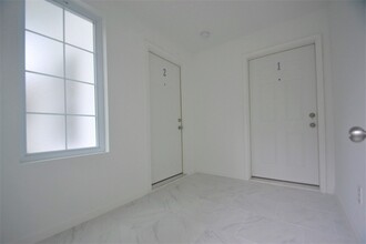 353 Morgan Blvd, Unit 1 in Valparaiso, IN - Building Photo - Building Photo