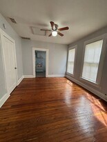 315 E 37th St in Savannah, GA - Building Photo