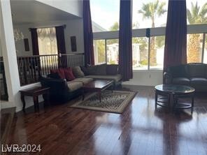 7230 Real Quiet Dr in Las Vegas, NV - Building Photo