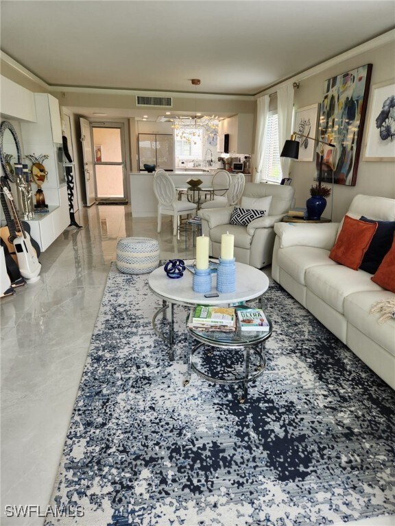 property at 9 High Point Cir N