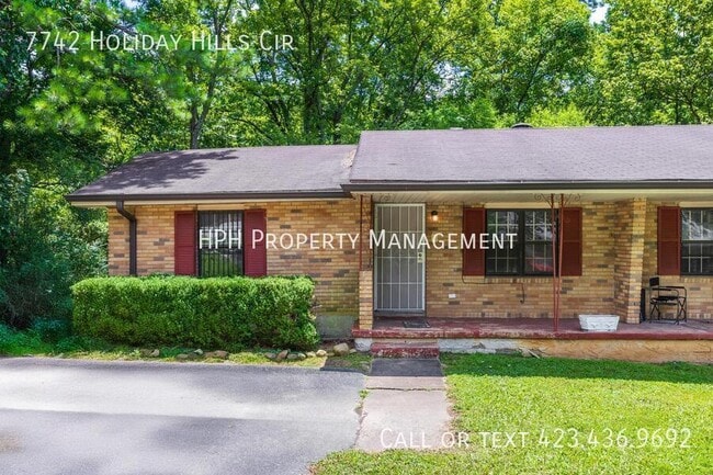 property at 7742 Holiday Hills Cir