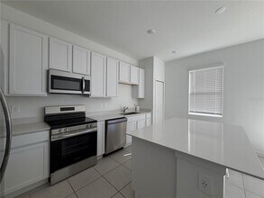 2678 Skyline Lp in Kissimmee, FL - Building Photo - Building Photo