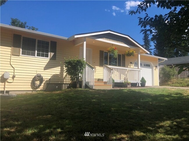 140 Lemieux Ln SE in Tenino, WA - Building Photo - Building Photo