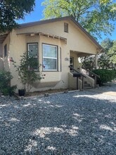 990 West St in Redding, CA - Building Photo - Building Photo