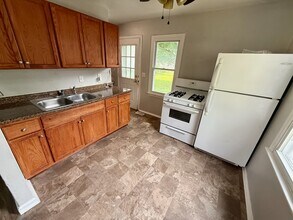 1916 S Taft Ave in Evansville, IN - Building Photo - Building Photo