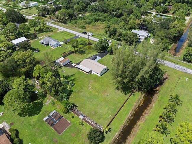 property at 14754 Citrus Grove Blvd