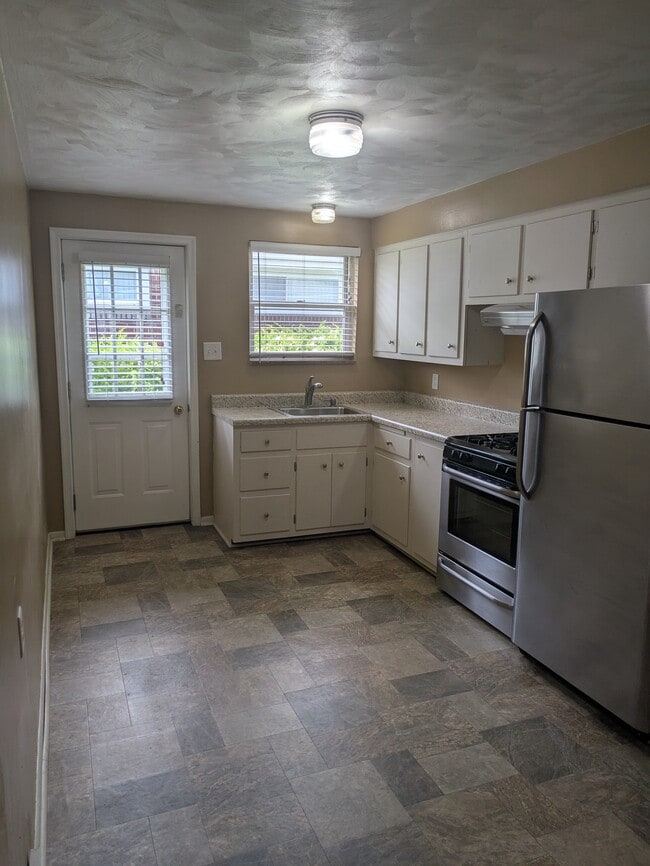 property at 3002 Mintwood Dr